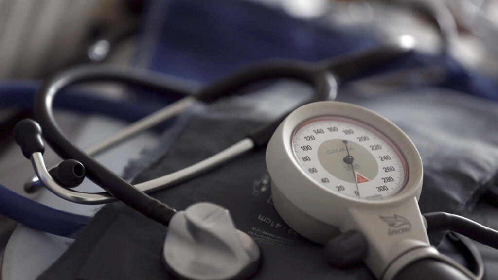 France: Sébastien Lecornu signe deux décrets visant à réformer l'Aide médicale d'État